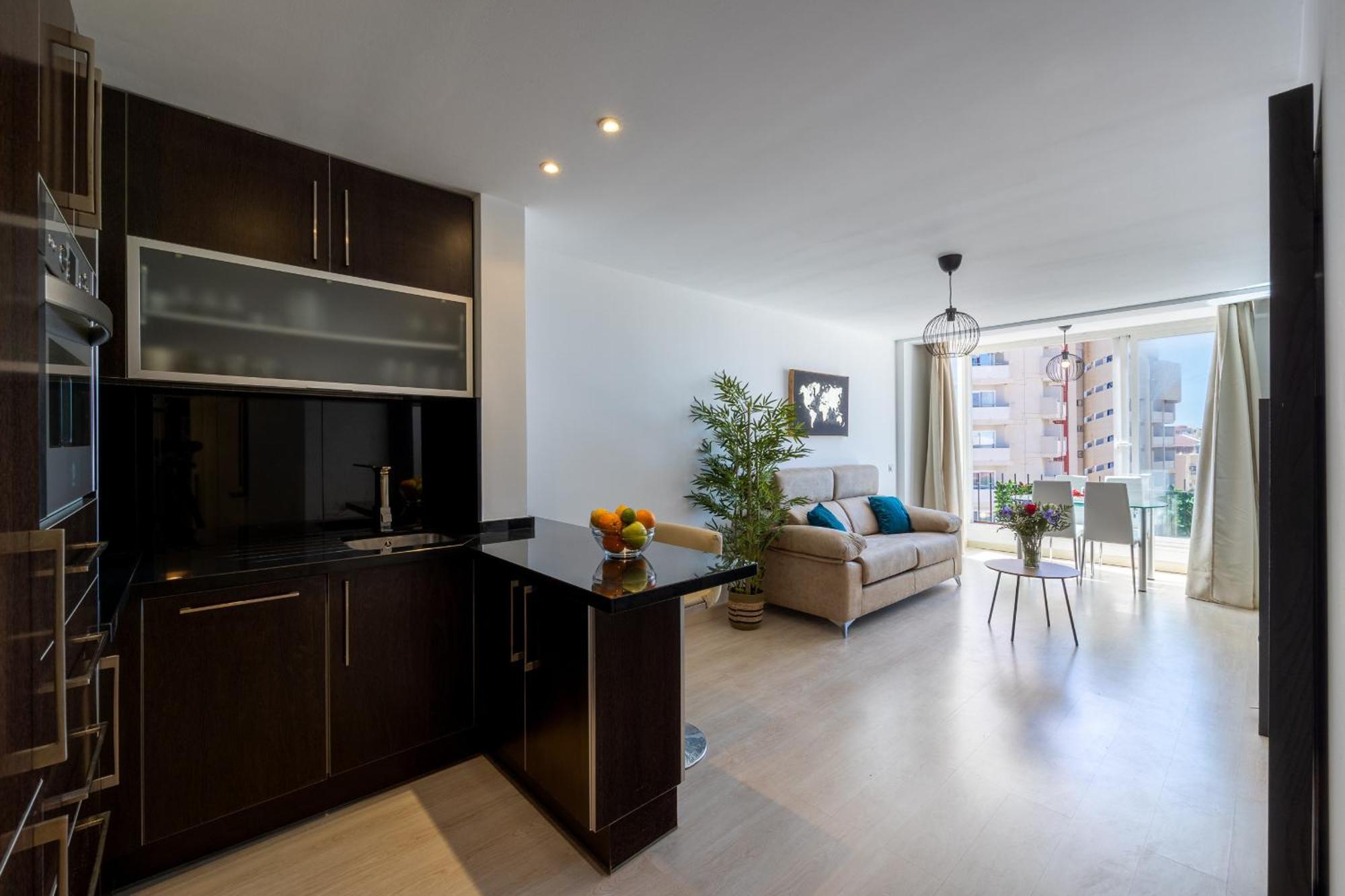 Apartamento Perla フエンヒロラ エクステリア 写真